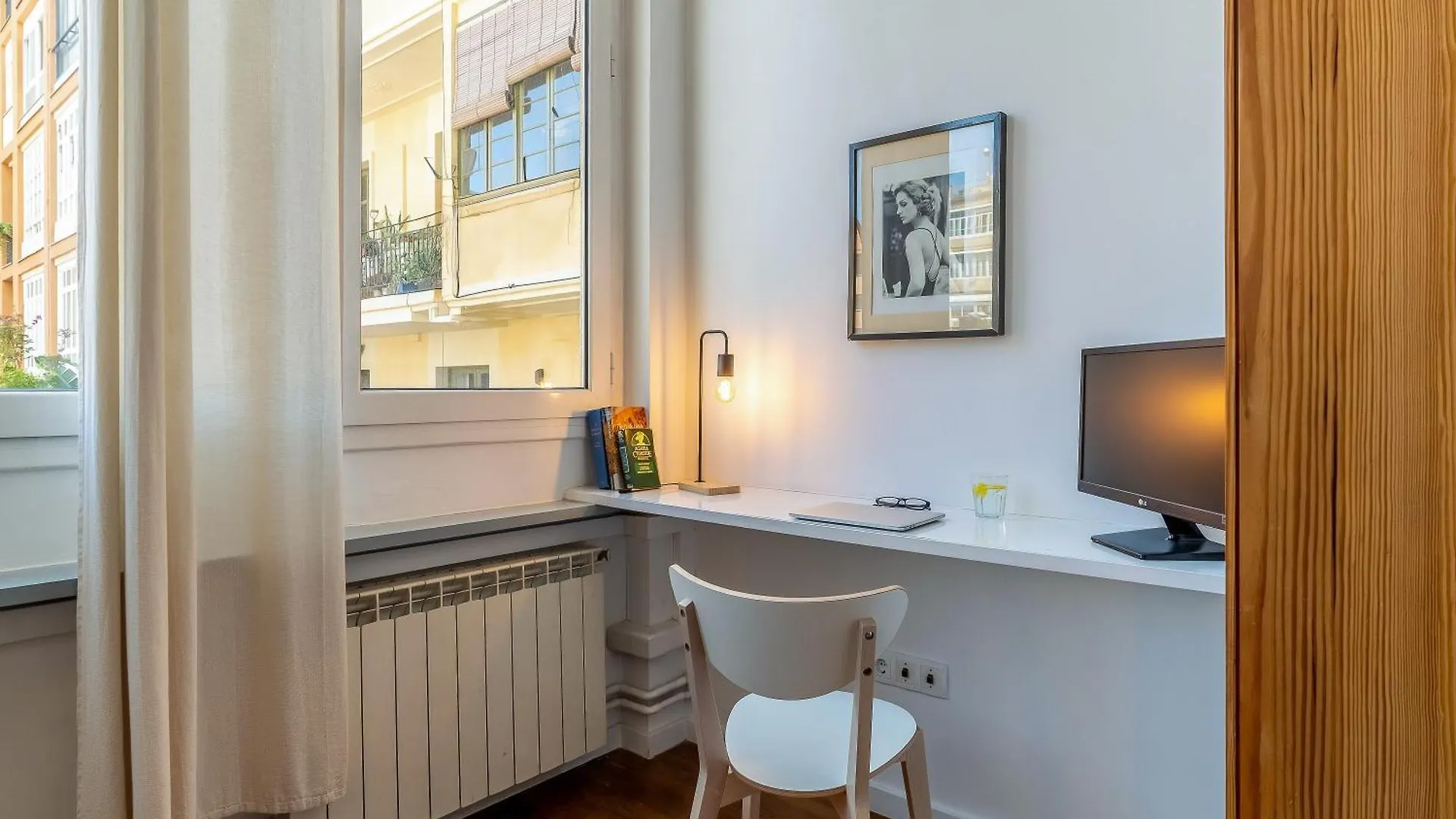 Lägenhet Canela Homes Barcelona Art